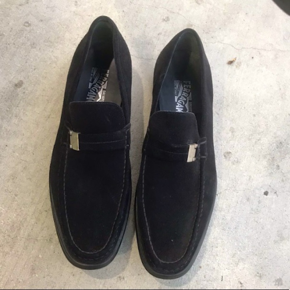 Salvatore Ferragamo men’s black suede designer loafer dress shoes size 12
